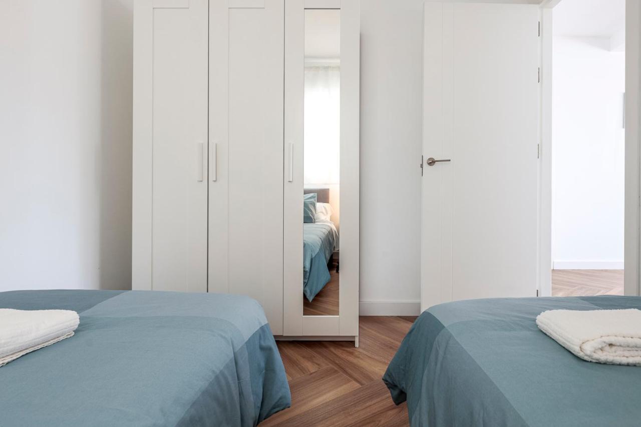 Algaba Aral Apartment Alcala del Rio Екстериор снимка