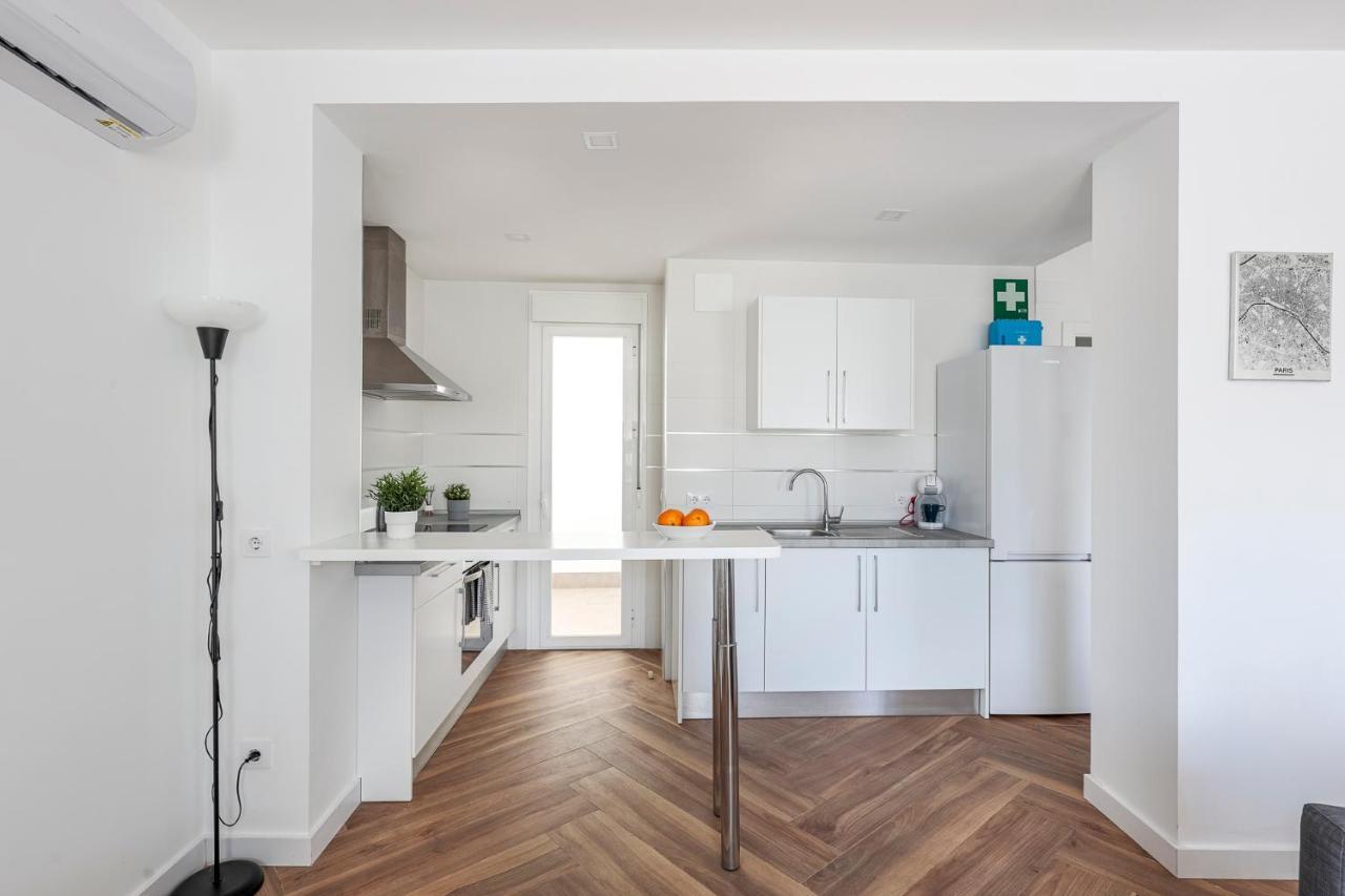 Algaba Aral Apartment Alcala del Rio Екстериор снимка