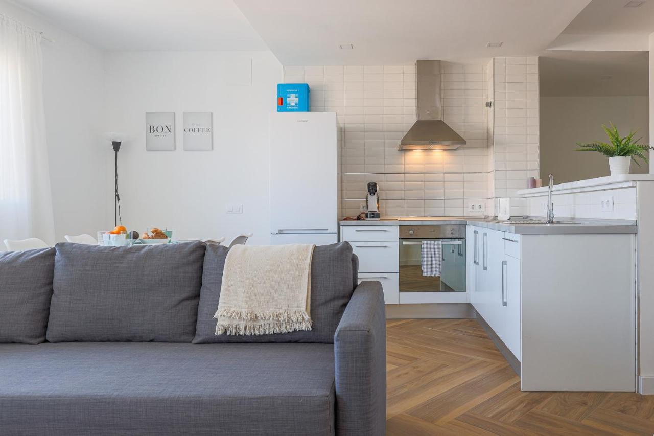 Algaba Aral Apartment Alcala del Rio Екстериор снимка