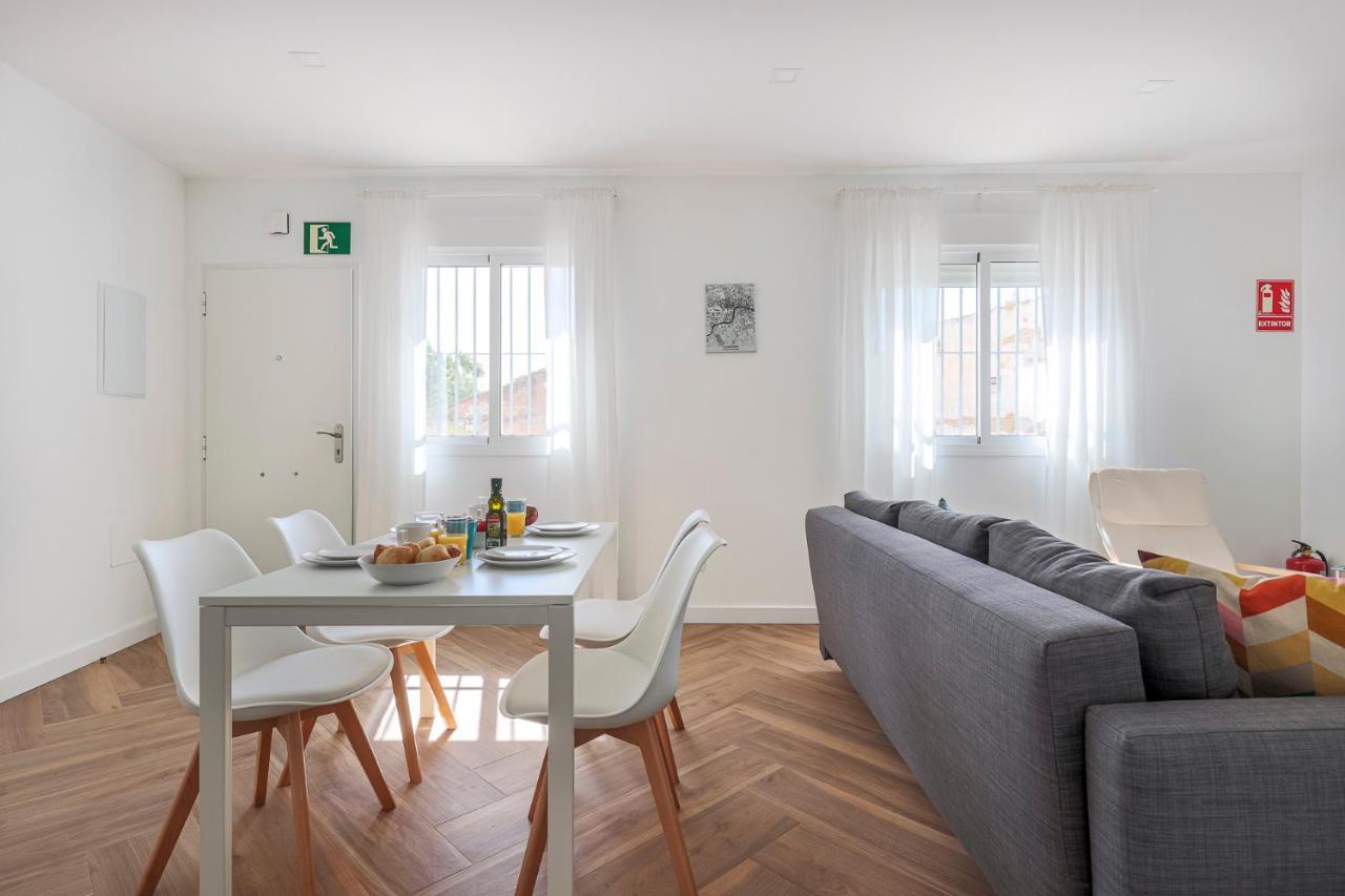 Algaba Aral Apartment Alcala del Rio Екстериор снимка