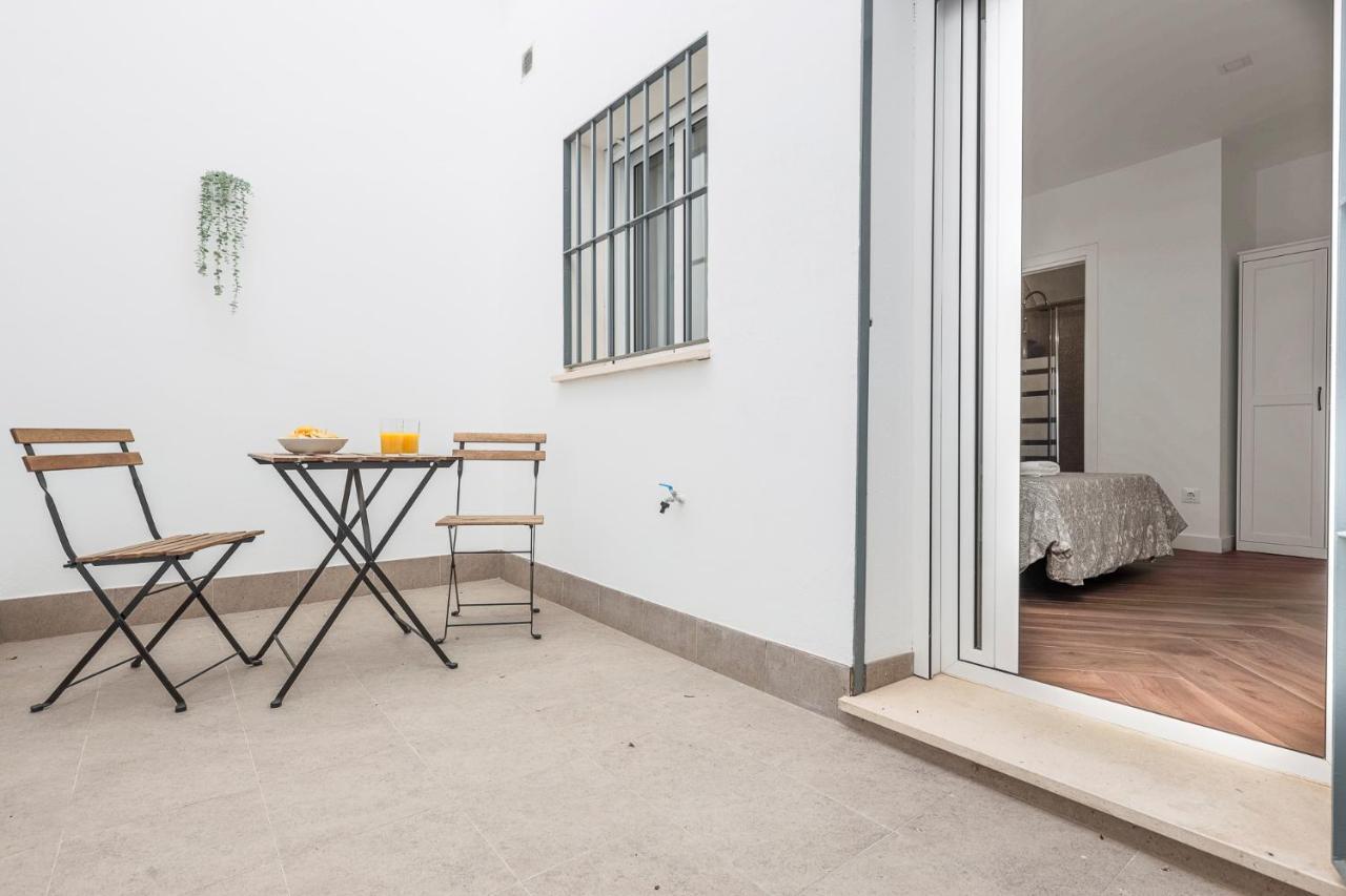 Algaba Aral Apartment Alcala del Rio Екстериор снимка